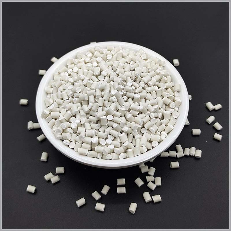 Poly(ethylene terephthalate) (PET) CAS No.: 25038-59-9